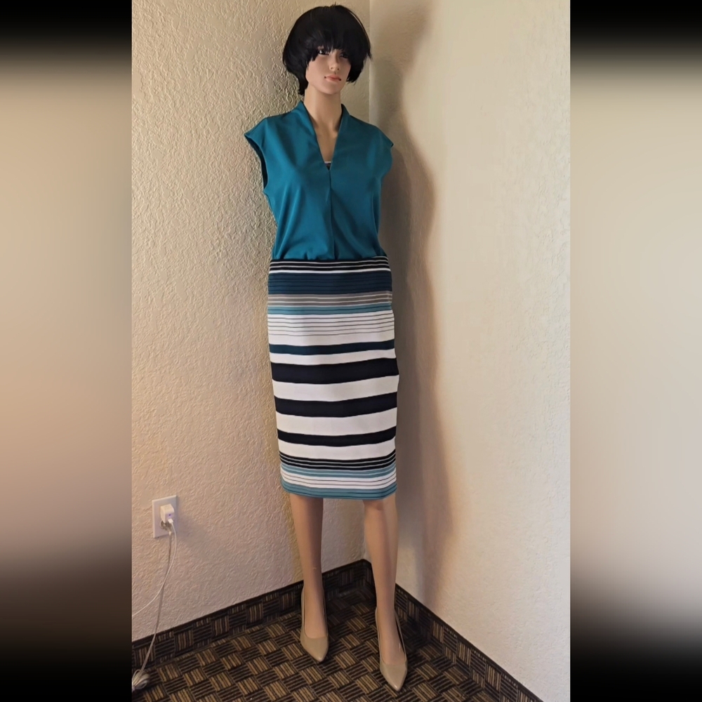 Joe Fresh Black and White Pencil Skirt Knee-Length Workwear